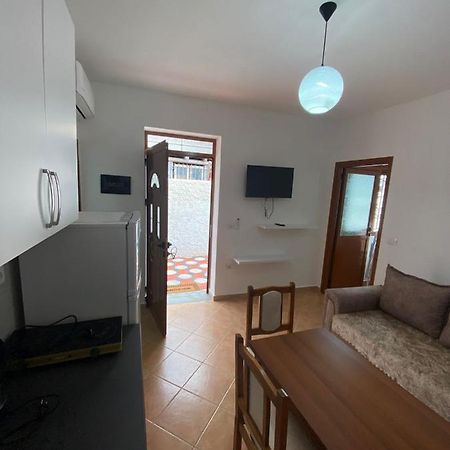 Dangolli House Apartment Vlorë Екстериор снимка
