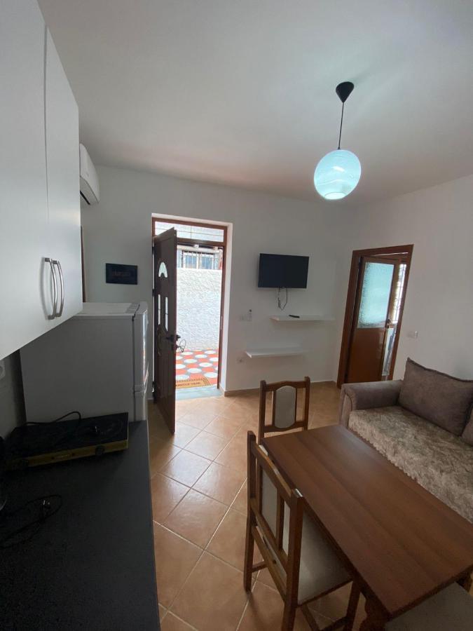 Dangolli House Apartment Vlorë Екстериор снимка